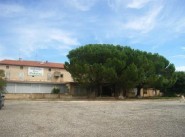 Building Castillon Du Gard