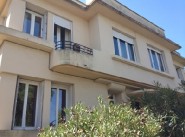 Building Nimes