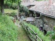 City / village house Cros