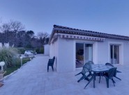 City / village house Laroque
