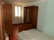 City / village house Llupia