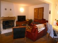 City / village house Montfrin