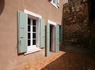 City / village house Quarante