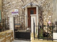 City / village house Tavel