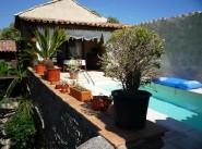 City / village house Vezenobres