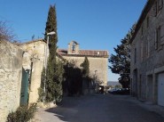 City / village house Vic Le Fesq