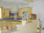 Five-room apartment and more Vallabregues