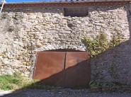 Garage / carpark Villeseque Des Corbieres