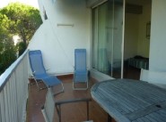 Holiday seasonal rental one-room apartment Port Camargue
