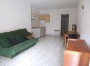One-room apartment Estezargues