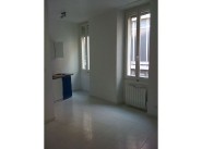 Purchase sale one-room apartment Nimes