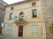 Purchase sale three-room apartment Collias