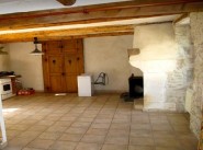 Purchase sale three-room apartment Goudargues