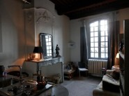 Purchase sale two-room apartment Uzes