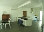 Purchase sale villa Assas