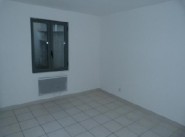 Rental city / village house Estezargues