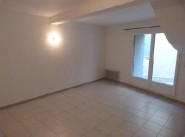 Rental four-room apartment Estezargues